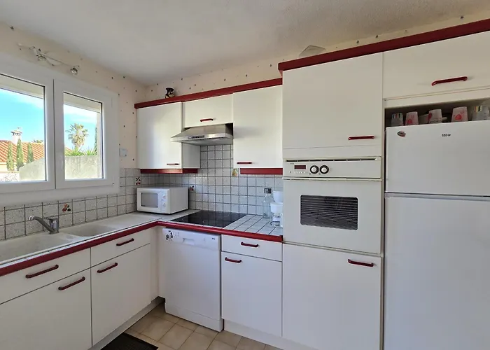 בית נופש Maison De Charme Avec Terrasse & Parking A *