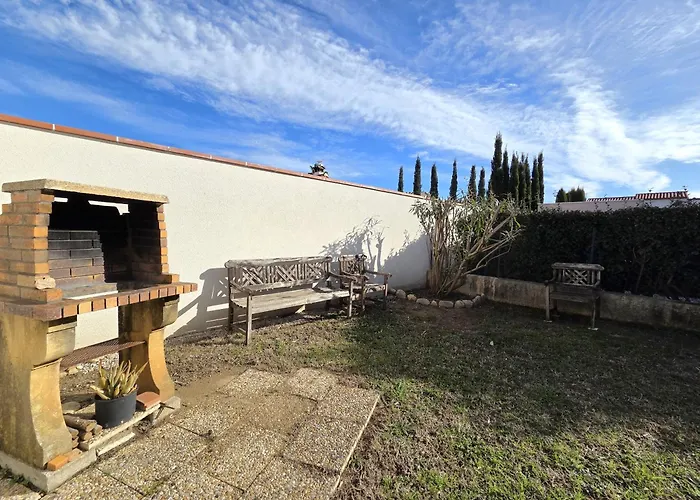 Maison De Charme Avec Terrasse & Parking A בית נופש